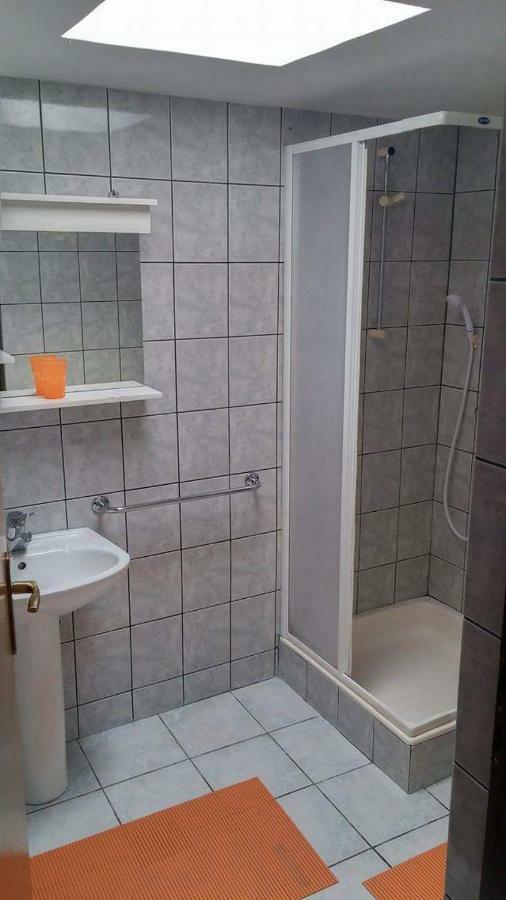 Apartman Duje Petrcane Luaran gambar